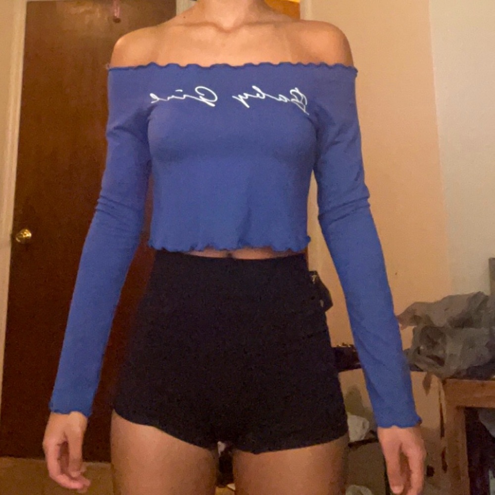 Baby girl printed off the shoulder crop top